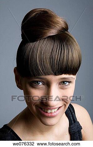 beauty, Beauty Care, brunette, Close-up View Large Photo Image Stock Image - beauty, Beauty Care, brunette, Close-up. Fotosearch