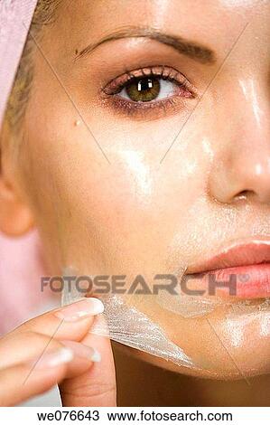 Stock Image - beauty, Beauty Care, clean, cleaning. Fotosearch
