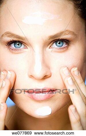 beauty, blue eyes, Beauty Care, apply View Large Photo Image Stock Photo - beauty, blue eyes, Beauty Care, apply. Fotosearch
