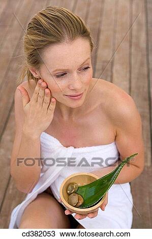 beauty, Body care, blond, Beauty Care, aloe View Large Photo Image Stock Image - beauty, Body care, blond, Beauty Care, aloe. Fotosearch