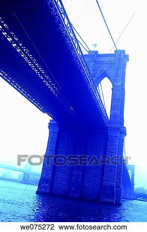 BROOKLYN BRIDGE. DOWNTOWN MANHATTAN. NEW YORK. USA View Large Photo Image Stock Image - BROOKLYN BRIDGE. DOWNTOWN MANHATTAN. NEW YORK. USA. Fotosearch