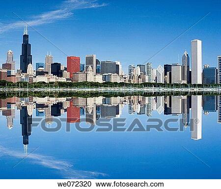 DOWNTOWN LAKESHORE CHICAGO. ILLINOIS. USA View Large Photo Image Stock Image - DOWNTOWN LAKESHORE CHICAGO. ILLINOIS. USA. Fotosearch