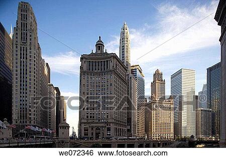 DOWNTOWN SKYLINE. CHICAGO. ILLINOIS. USA View Large Photo Image Stock Photograph - DOWNTOWN SKYLINE. CHICAGO. ILLINOIS. USA. Fotosearch