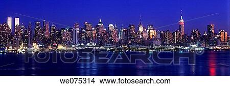 EMPIRE STATE BUILDING. MIDTOWN SKYLINE. MANHATTAN NEW YORK. USA View Large Photo Image Picture - EMPIRE STATE BUILDING. MIDTOWN SKYLINE. MANHATTAN NEW YORK. USA. Fotosearch