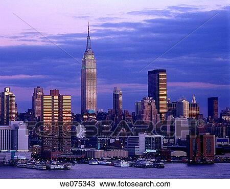 EMPIRE STATE BUILDING. MIDTOWN SKYLINE. MANHATTAN NEW YORK. USA View Large Photo Image Stock Image - EMPIRE STATE BUILDING. MIDTOWN SKYLINE. MANHATTAN NEW YORK. USA. Fotosearch