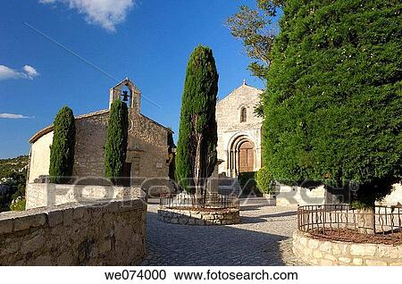 Les Baux-de-Provence, Chaine des Alpilles, Provence, France View Large Photo Image Stock Image - Les Baux-de-Provence, Chaine des Alpilles, Provence, France. Fotosearch