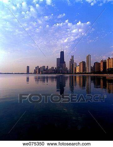 LOOP SKYLINE. LAKESHORE CHICAGO. ILLINOIS. USA View Large Photo Image Stock Image - LOOP SKYLINE. LAKESHORE CHICAGO. ILLINOIS. USA. Fotosearch