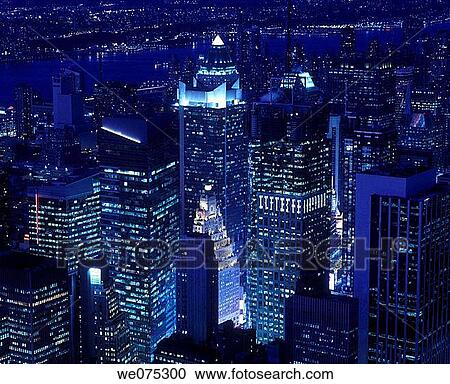 MIDTOWN MANHATTAN. NEW YORK. USA View Large Photo Image Stock Image - MIDTOWN MANHATTAN. NEW YORK. USA. Fotosearch