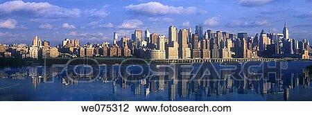 Stock Image - MIDTOWN SKYLINE. MANHATTAN NEW YORK. USA. Fotosearch