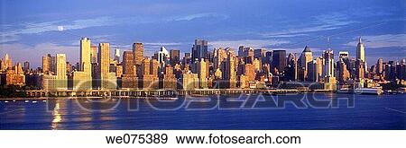 MIDTOWN SKYLINE. MANHATTAN NEW YORK. USA View Large Photo Image Stock Photo - MIDTOWN SKYLINE. MANHATTAN NEW YORK. USA. Fotosearch