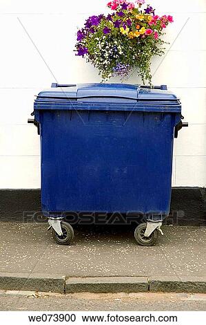 Rubbish container, Thornhill. Scotland, UK View Large Photo Image Stock Image - Rubbish container, Thornhill. Scotland, UK. Fotosearch