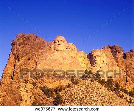 Stock Photo - SCENIC MOUNT RUSHMORE. NATIONAL MONUMENT. SOUTH DAKOTA. USA. Fotosearch