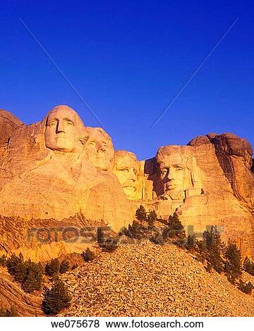 SCENIC MOUNT RUSHMORE. NATIONAL MONUMENT. SOUTH DAKOTA. USA View Large Photo Image Stock Photo - SCENIC MOUNT RUSHMORE. NATIONAL MONUMENT. SOUTH DAKOTA. USA. Fotosearch