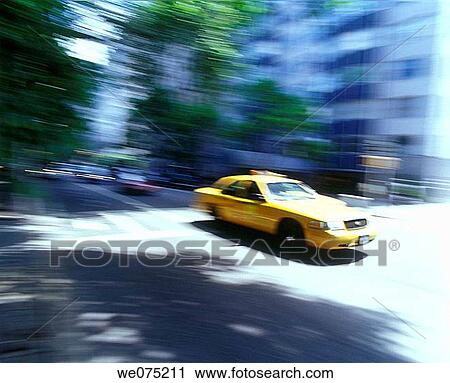 TAXI CAB 5TH AVENUE. MANHATTAN NEW YORK. USA View Large Photo Image Stock Image - TAXI CAB 5TH AVENUE. MANHATTAN NEW YORK. USA. Fotosearch