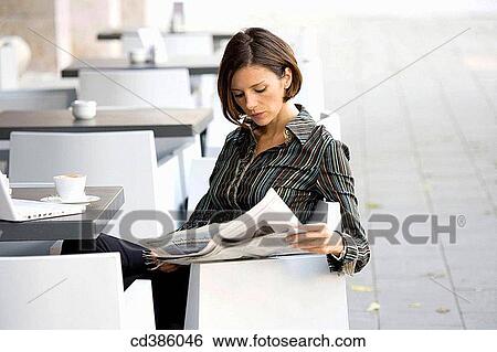 Stock Photograph - bar, break, break-time, business, businesspeople. Fotosearch
