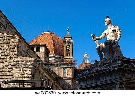 Monument to Giovanni dalle Bande Nere and San Lorenzo basilica in background, Florence. Tuscany, Italy View Large Photo Image Stock Image - Monument to Giovanni dalle Bande Nere and San Lorenzo basilica in background, Florence. Tuscany, Italy. Fotosearch