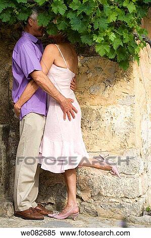 attraction, Climbing vine, bonding, bond, anonymity View Large Photo Image Stock Photography - attraction, Climbing vine, bonding, bond, anonymity. Fotosearch