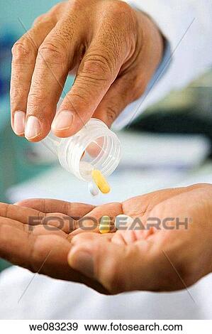 bottle, capsule, Close-up, drug View Large Photo Image Stock Photo - bottle, capsule, Close-up, drug. Fotosearch