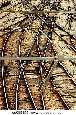 Catenaria y cambio de agujas en v? as de tren View Large Photo Image Stock Photography - Catenaria y cambio de agujas en v? as de tren. Fotosearch