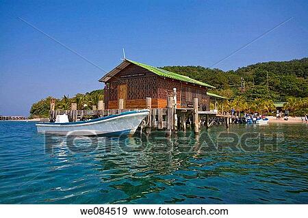 Cayos Cochinos, Bay Islands, Honduras View Large Photo Image Stock Photo - Cayos Cochinos, Bay Islands, Honduras. Fotosearch