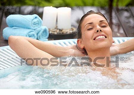 Jacuzzi, Spa-relais View Large Photo Image Stock Photograph - Jacuzzi, Spa-relais. Fotosearch