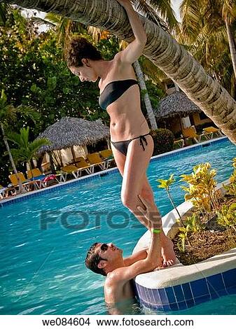 pareja en Punta Cana, Rep·blica Dominicana View Large Photo Image Picture - pareja en Punta Cana, Rep·blica Dominicana. Fotosearch