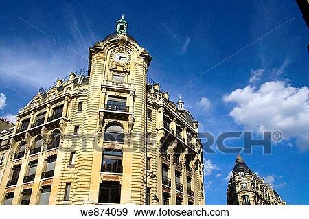 Stock Photo - Streets of Paris, France August 2006. Fotosearch