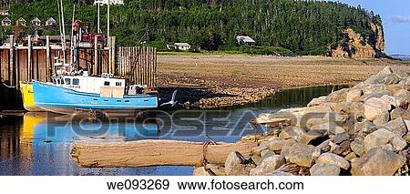Upper Salmon River and Owls Head cliff panorama at sunset on the Bay of Fundy Alma View Large Photo Image Stock Photo - Upper Salmon River and Owls Head cliff panorama at sunset on the Bay of Fundy Alma. Fotosearch