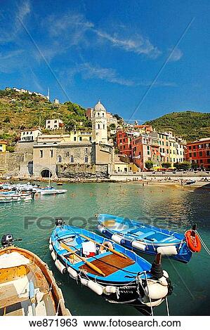 Vernazza, Cinque Terre, Italy View Large Photo Image Stock Image - Vernazza, Cinque Terre, Italy. Fotosearch
