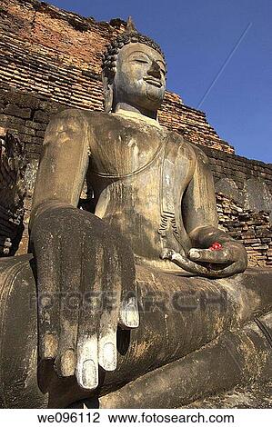 Wat Mahathat, Sukhothai, Thailand View Large Photo Image Stock Image - Wat Mahathat, Sukhothai, Thailand. Fotosearch
