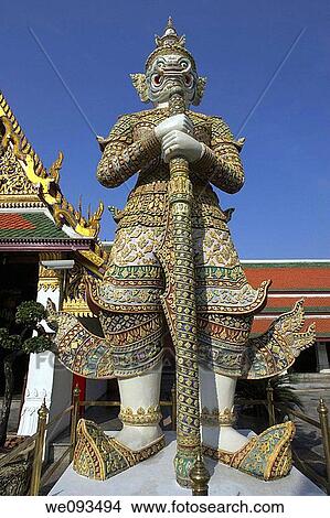 Picture - Wat Phra Kaew, The Grand Palace, Bangkok, Thailand. Fotosearch