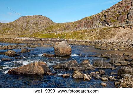 Stock Image - Coastal landscape, Barents Sea, Russia, Arctic. Fotosearch