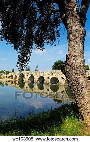 Old Bridge? Pont Vieux? over River Orb B? ziers H? rault, Languedoc-Roussillon Francia View Large Photo Image Stock Photo - Old Bridge? Pont Vieux? over River Orb B? ziers H? rault, Languedoc-Roussillon Francia. Fotosearch