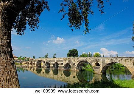 Old Bridge? Pont Vieux? over River Orb B? ziers H? rault, Languedoc-Roussillon Francia View Large Photo Image Stock Photo - Old Bridge? Pont Vieux? over River Orb B? ziers H? rault, Languedoc-Roussillon Francia. Fotosearch