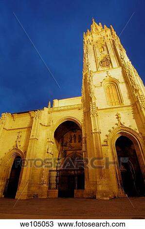 Stock Image - Cathedral in Plaza de Alfonso II el Casto at dusk, Oviedo, Asturias, Spain. Fotosearch