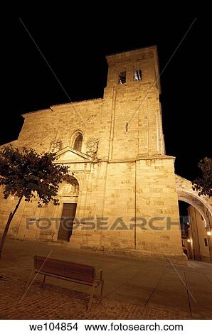 Picture - Church of San Ildefonso (12th-18th century) at night, Zamora, Castilla-Leon, Spain. Fotosearch