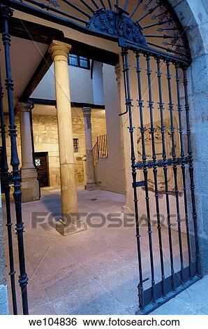 El Transito church, Zamora, Castilla-Leon, Spain View Large Photo Image Stock Photograph - El Transito church, Zamora, Castilla-Leon, Spain. Fotosearch