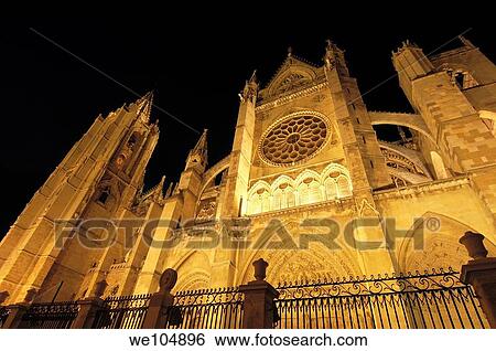 Gothic cathedral of Santa Maria de Regla at night, Leon, Castilla-Leon, Spain View Large Photo Image Stock Photograph - Gothic cathedral of Santa Maria de Regla at night, Leon, Castilla-Leon, Spain. Fotosearch