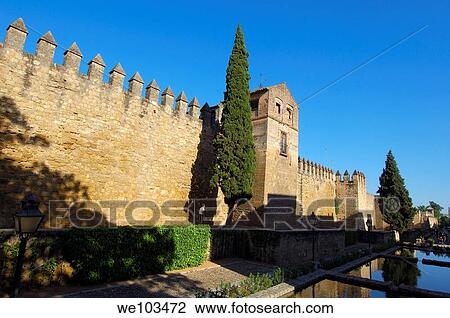 Puerta de Almodovar town gate, Cordoba, Andalusia, Spain View Large Photo Image Stock Image - Puerta de Almodovar town gate, Cordoba, Andalusia, Spain. Fotosearch