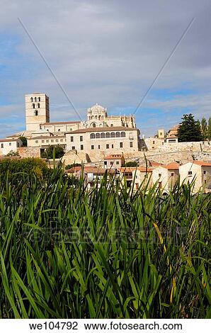 Romanesque cathedral (12th century) and Douro river, Zamora, Via de la Plata, Castilla-Leon, Spain View Large Photo Image Stock Image - Romanesque cathedral (12th century) and Douro river, Zamora, Via de la Plata, Castilla-Leon, Spain. Fotosearch