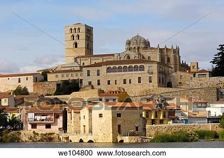 Romanesque cathedral (12th century) and Douro river, Zamora, Via de la Plata, Castilla-Leon, Spain View Large Photo Image Stock Image - Romanesque cathedral (12th century) and Douro river, Zamora, Via de la Plata, Castilla-Leon, Spain. Fotosearch