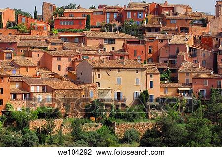 Stock Image - Roussillon, Vaucluse, Provence-Alpes-Côte d´Azur, France. Fotosearch