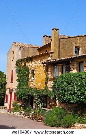 Stock Photo - Roussillon, Vaucluse, Provence-Alpes-Côte d´Azur, France. Fotosearch