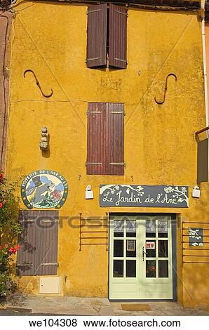 Roussillon, Vaucluse, Provence-Alpes-Côte d´Azur, France View Large Photo Image Stock Photo - Roussillon, Vaucluse, Provence-Alpes-Côte d´Azur, France. Fotosearch