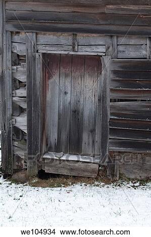 The door to an old smoke house in Winter View Large Photo Image Picture - The door to an old smoke house in Winter. Fotosearch