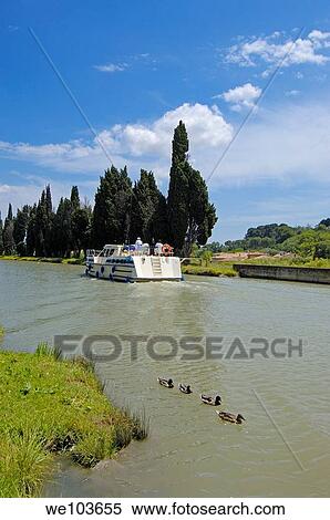 The Neuf Ecluses, Canal du Midi, Beziers, Herault, Languedoc-Roussillon, France View Large Photo Image Stock Photography - The Neuf Ecluses, Canal du Midi, Beziers, Herault, Languedoc-Roussillon, France. Fotosearch