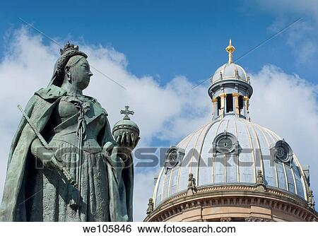 Queen Victoria Statue with city council offices in Victoria Square, Birmingham, West Midlands, England, UK View Large Photo Image Stock Photograph - Queen Victoria Statue with city council offices in Victoria Square, Birmingham, West Midlands, England, UK. Fotosearch