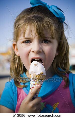 ice cream cone young eating photograph fotosearch rbl008