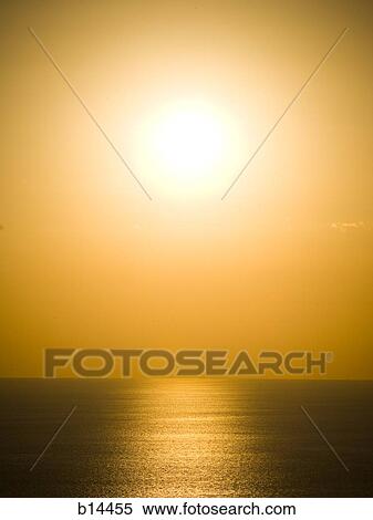 sun set View Large Photo Image Stock Photography - sun set. Fotosearch