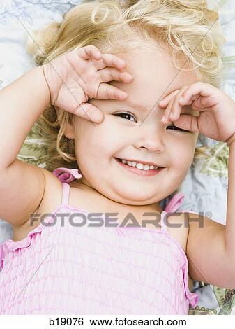 Stock Photograph - Mark ok-ed this blurry image. Fotosearch
